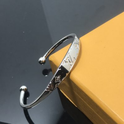 809cc345